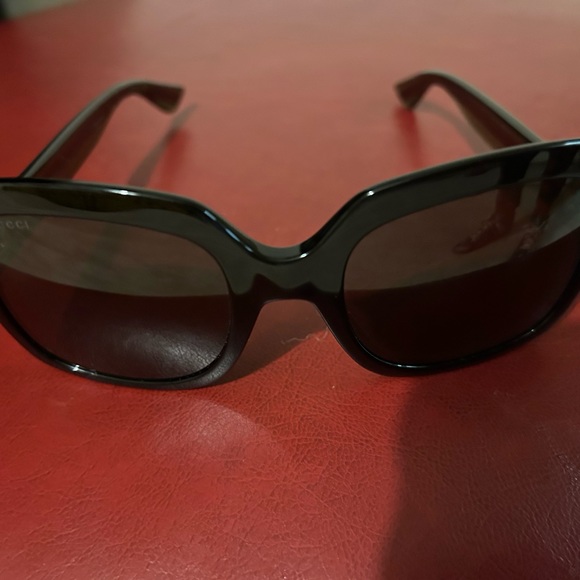 Gucci - Picture 5 of 7